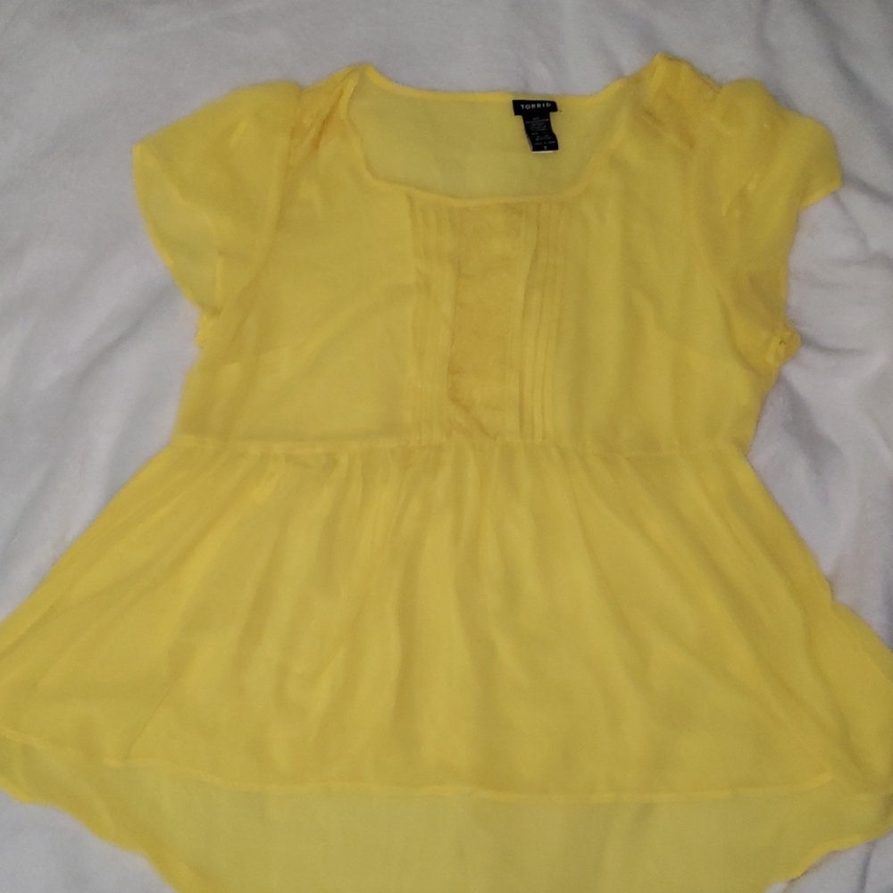 Torrid brand Pelham, high-low style. Size 0X